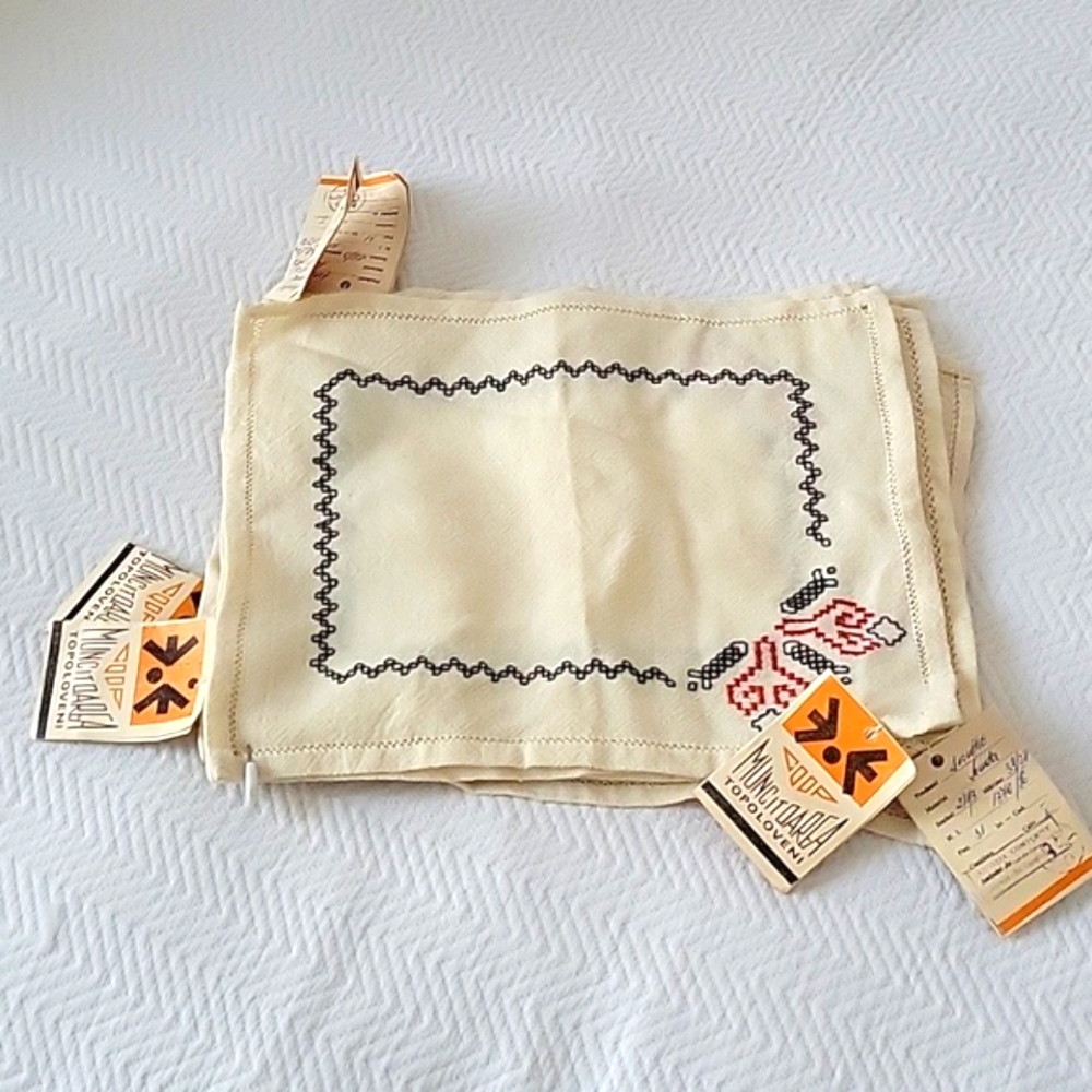 Vintage Romanian Linen Embroidered Napkins - Set of 8